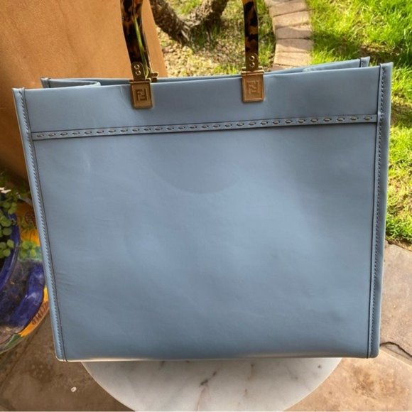 SOLD Fendi Sunshine Medium Light Blue Leather Shopper - Picture 4 of 13